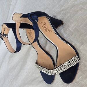 Jewel Badgley Mischka Navy Blue High Heels with Rhinestone Embellishments Prom